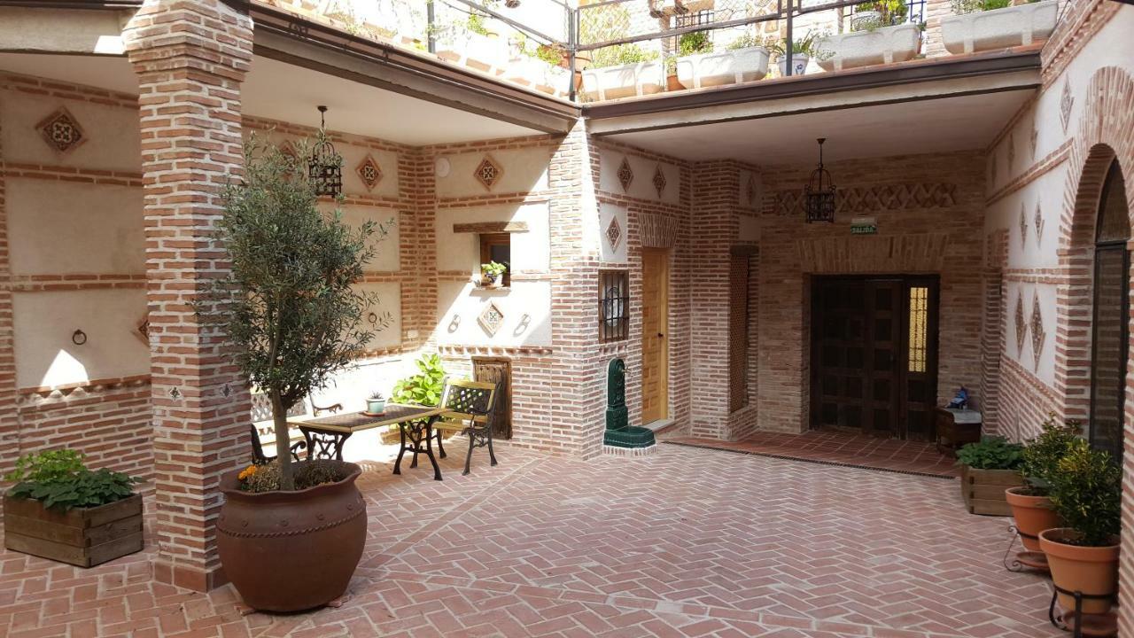 Apartmentos El Alfar Del Sacramento Apartament Toledo