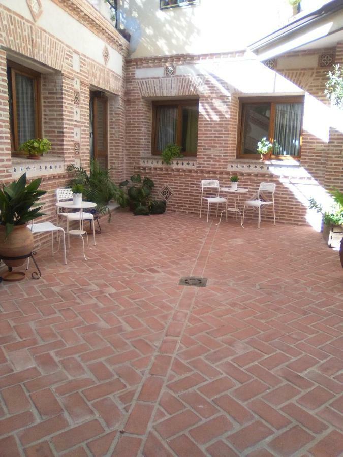 Apartmentos El Alfar Del Sacramento Apartament Toledo